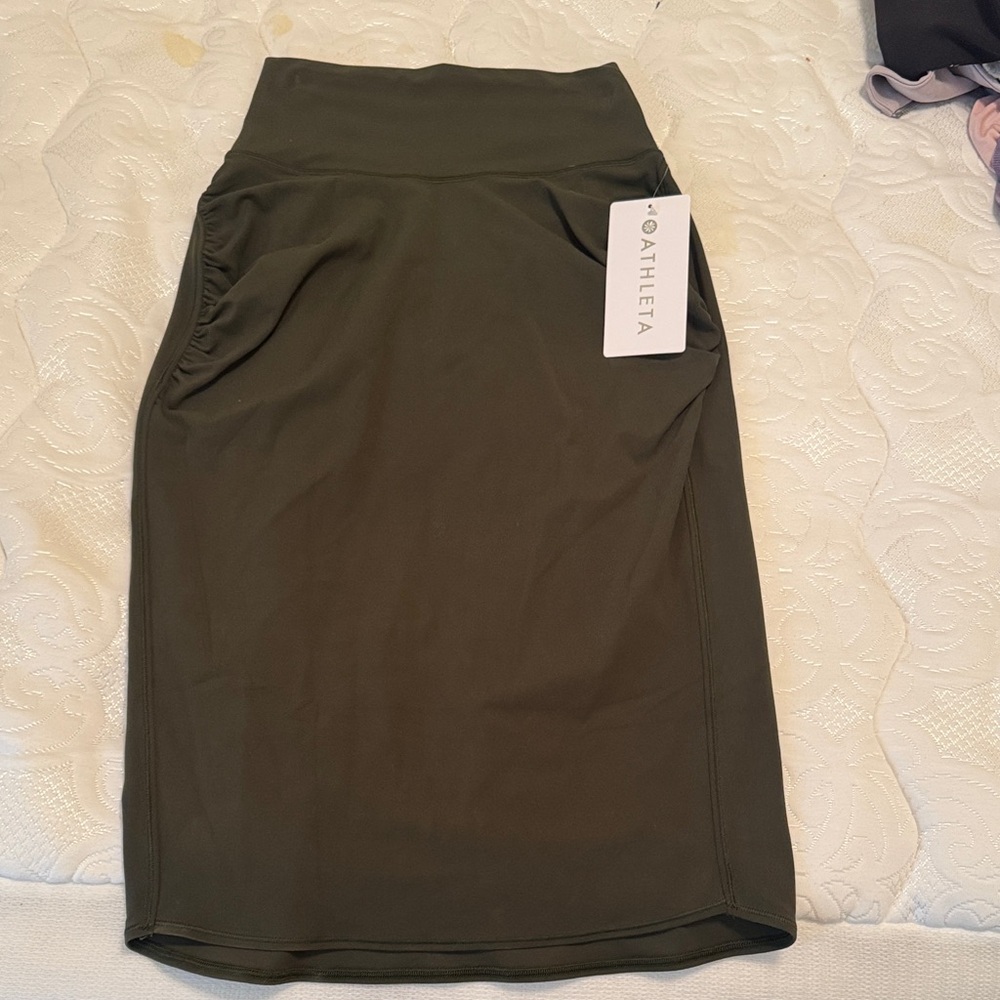 Athleta Women's Dark Green Pencil Skirt